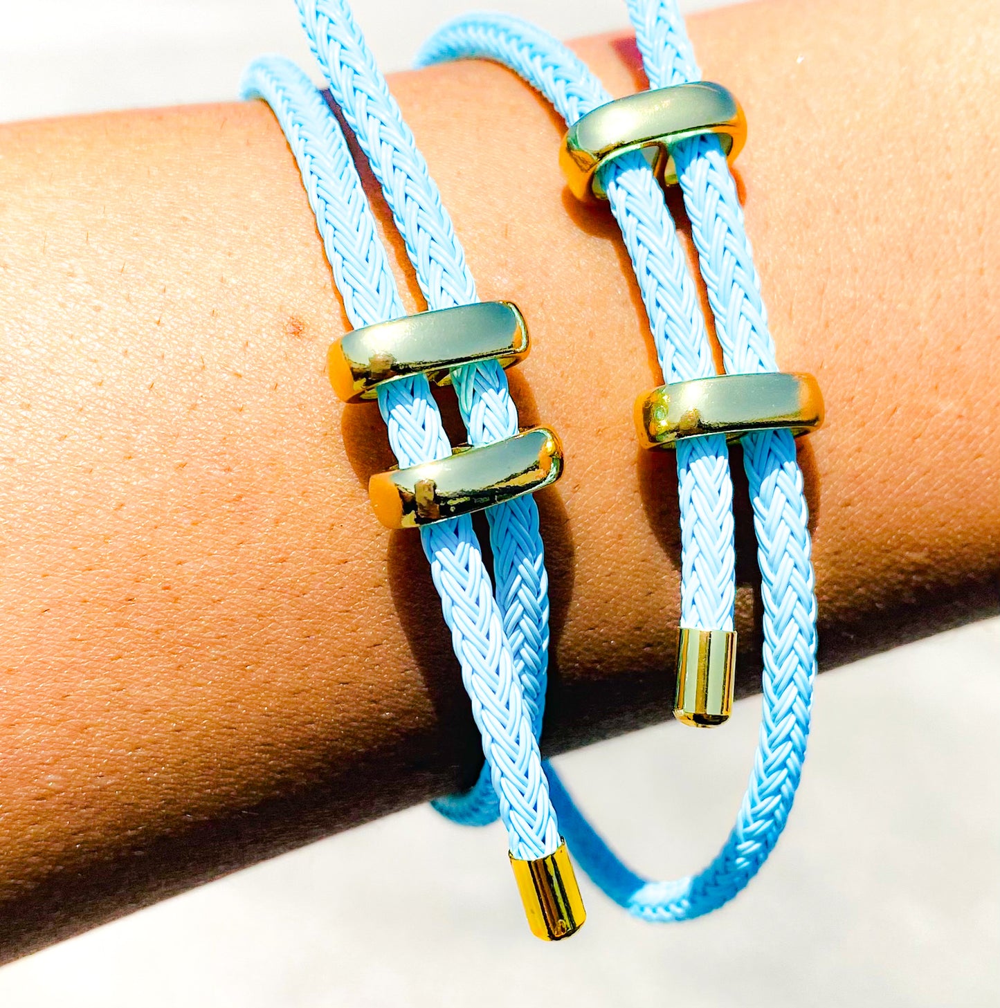 Blue gold bracelet